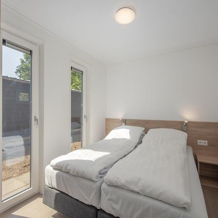 Modern Lodge With Dishwasher, 8 Km From Helmond Mierlo Exterior photo