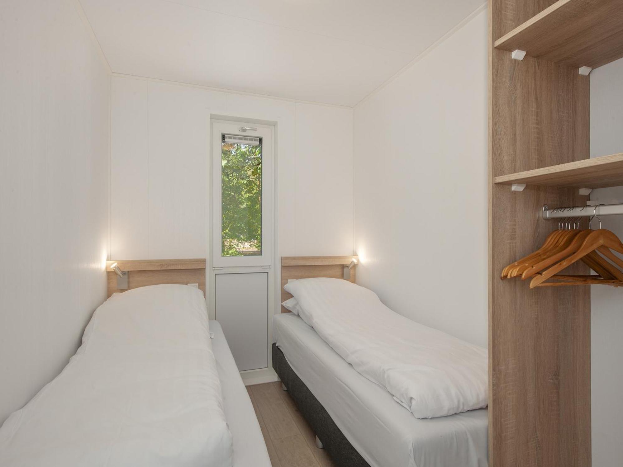 Modern Lodge With Dishwasher, 8 Km From Helmond Mierlo Exterior photo